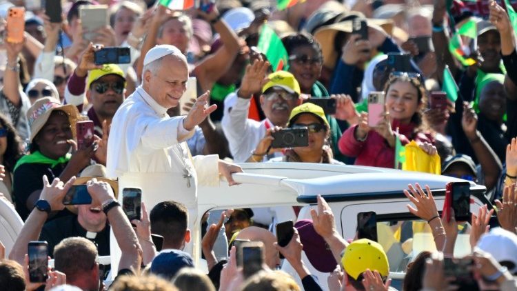 Papa leo XIV yatangaje ko uruzinduko yagiriye mu Bufaransa rwari ikimenyetso cy’ivuka rishya