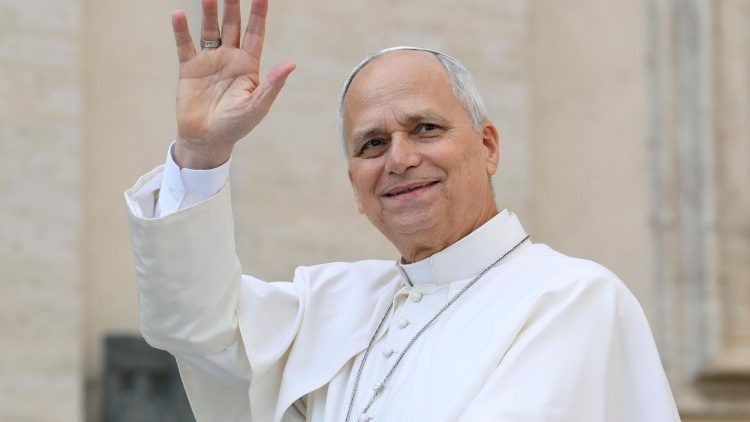 Papa Leo XIV yibukije ko Kiliziya ifasha abantu kwita ku bibazo byimbitse by’ubuzima