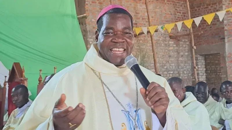 Musenyeri Edward wo muri Sudani y’Epfo yihanangirije abavuga ko urupfu n’imibabaro ari igihano cy’Imana