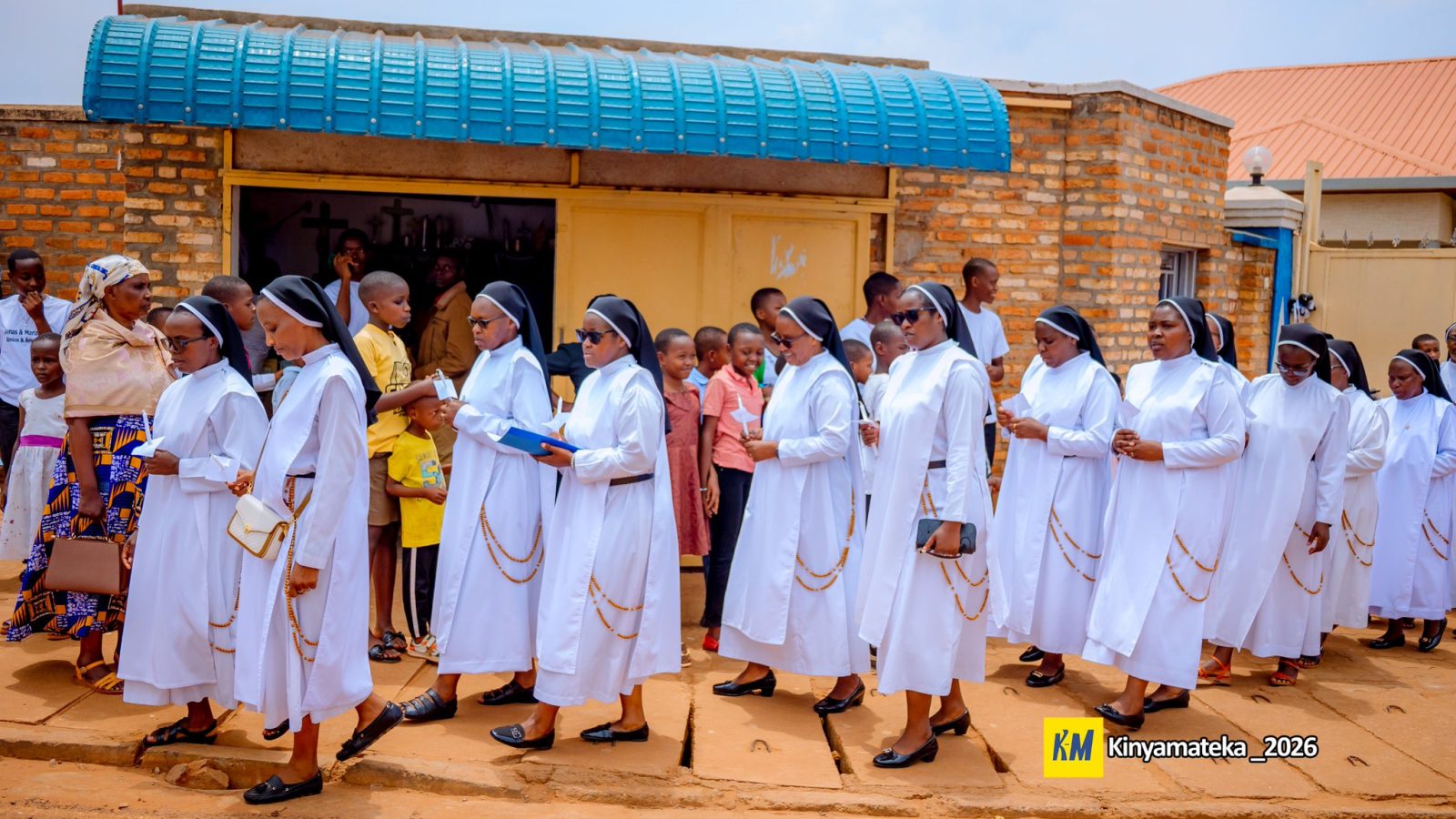 Ababikira batatu b’Abadominikani b’Abogezabutumwa muri Afurika bakoze amasezerano