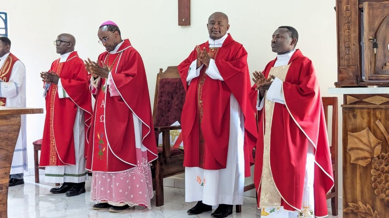 Cyangugu: Umwepiskopi yahaye umugisha urugo rushya rw’Ababikira b’Akana Yezu rwubatse muri paruwasi Katedrali