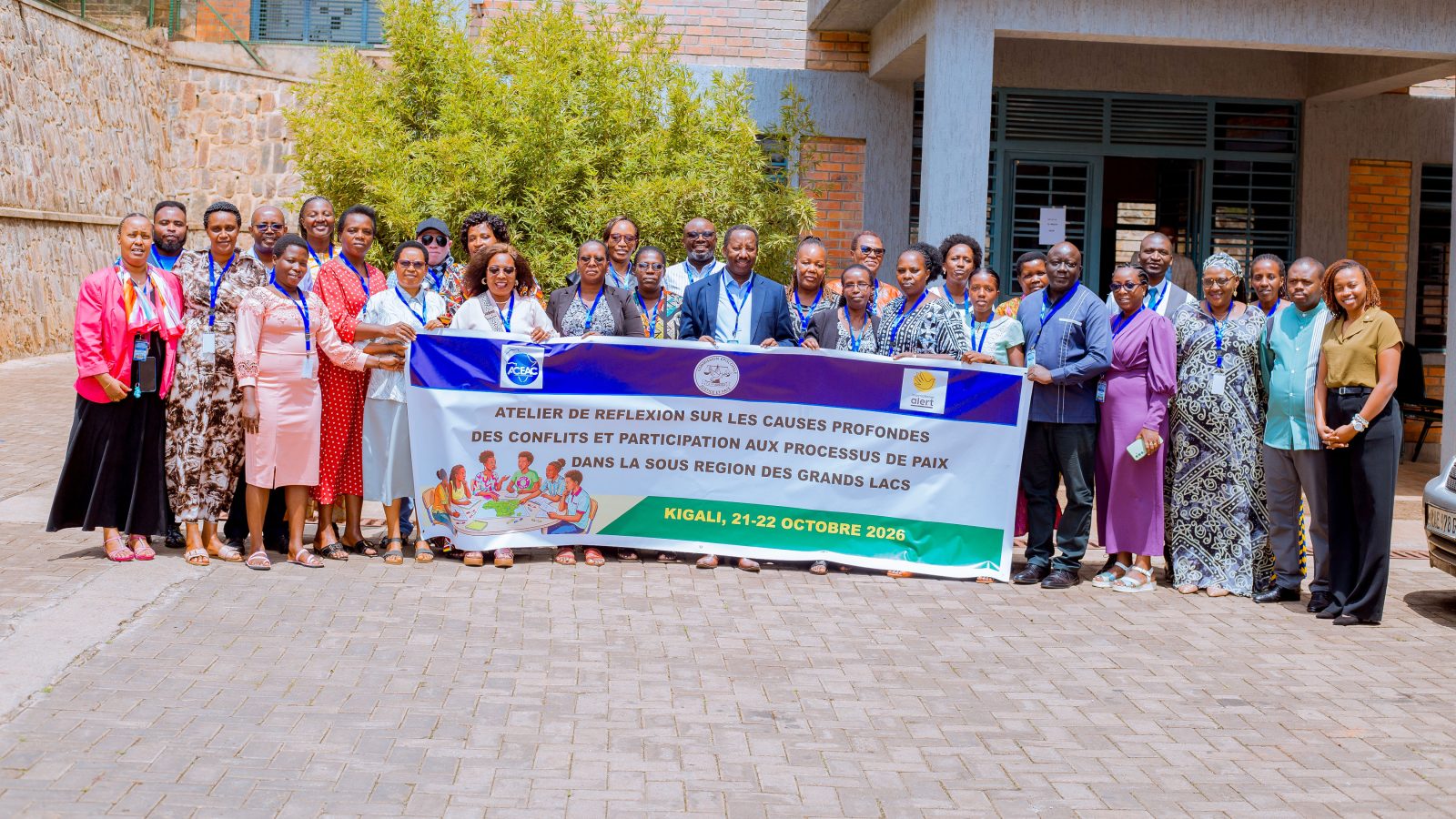 Kigali: Abagore n’urubyiruko bakora ubucuruzi bwambukiranya imipaka barasesengura ibibangamiye amahoro mu Karere k’Ibiyaga Bigari