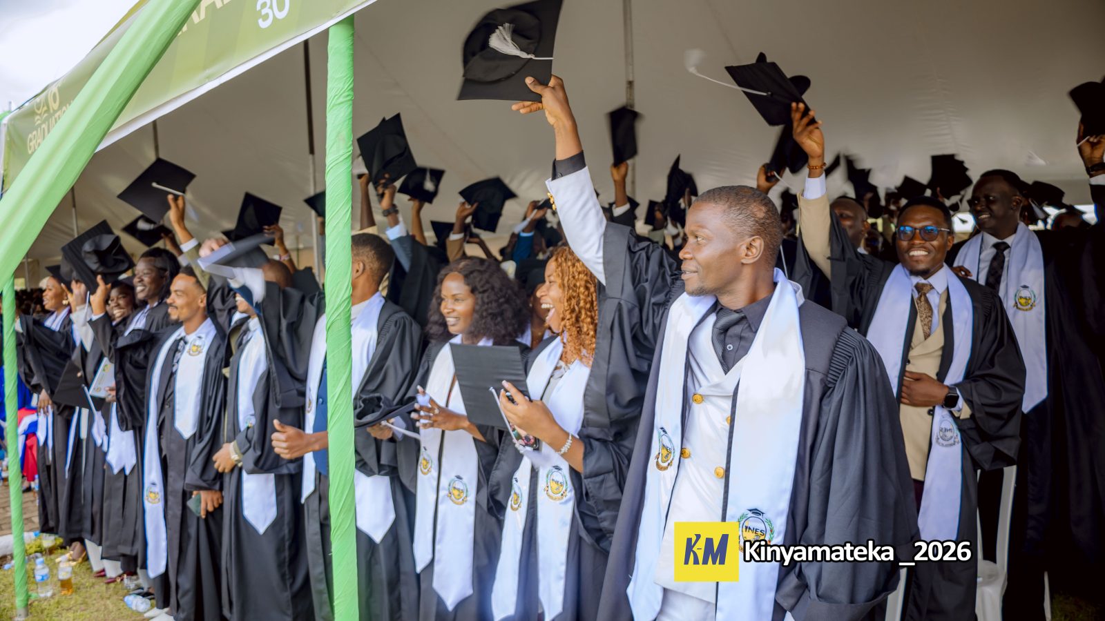 Ibyishimo by'abanyeshuri basoreje muri Ines Ruhengeri bagiye ku isoko ry'umurimo