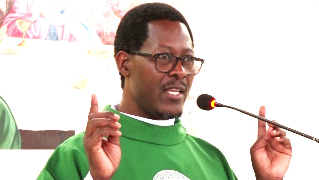 Cyangugu: Padiri Thadée yasabye abitegura gushyingirwa kubanza kwisuzuma niba bakwiye ingo nziza bifuza