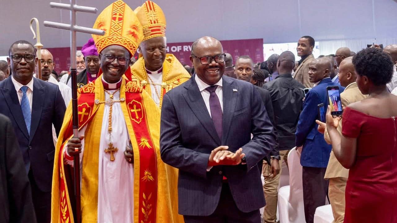 Myr Dr. Gahima yimitswe nka Arkiyepiskopi mushya w’Itorero Angilikani ry’u Rwanda asimbuye Myr Dr. Mbanda