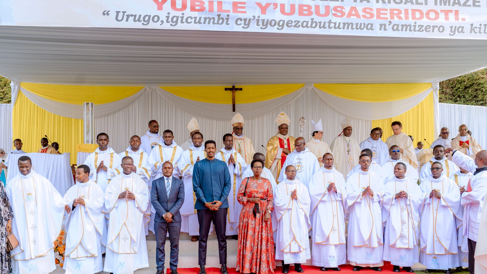 Inzego za Leta zifatanyije na Arikidiyosezi ya Kigali muri Yubuli y'Ubusaserdoti