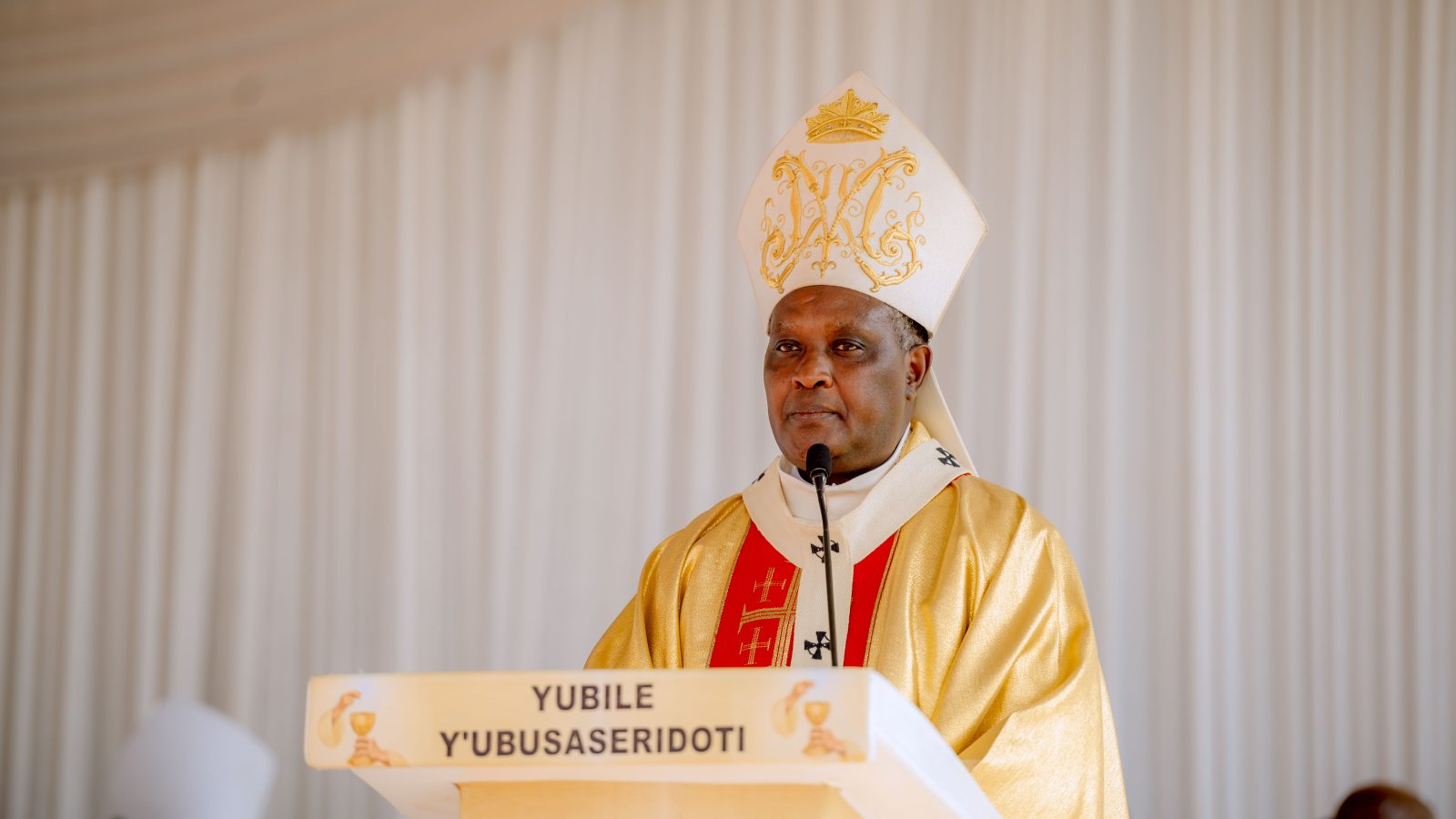 Karidinali Kambanda yasabye abakirisitu kuzitabira isozwa rya Yubile y’imyaka 50 ya Arikidiyosezi ya Kigali