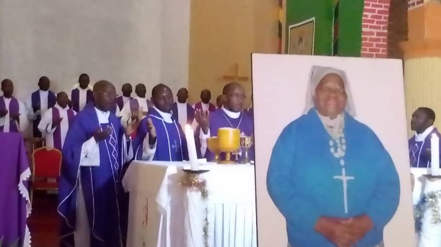 Mama Adria NyIRABARIMA yasoje urugendo rwe hano ku isi kuwa 13/ 08/2023, akaba yarashyinguwe ku wa 23/08/2023 mu rugo rw'umurwa w'impuhwe rwa Rusayo Muri paruwasi ya Mushaka