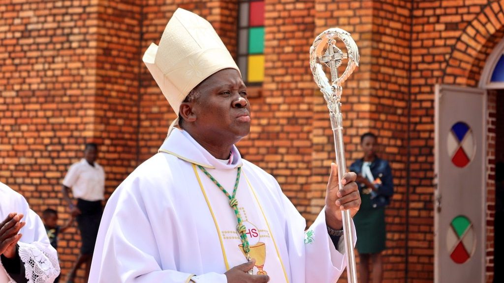 Uburezi n’uburere bw’urubyiruko ni byo shingiro ry’ejo hazaza ha Kiliziya – Musenyeri Musengamana