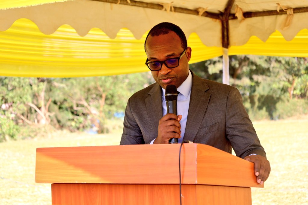 Honorable Twagirayezu Gaspard, Minisitiri w'Uburezi