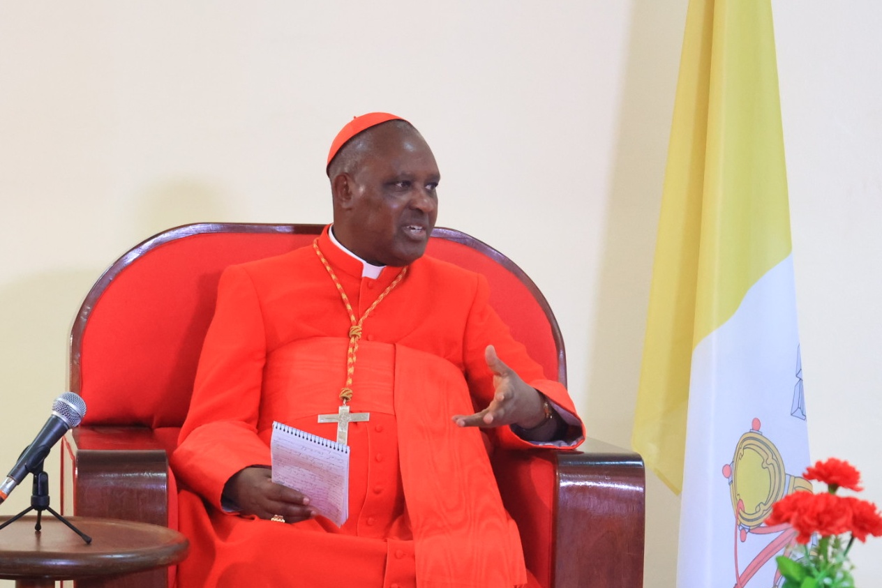 "Simpamya ko hari uvuga ko gusenga ari bibi", Karidinali KAMBANDA avuga ku cyemezo cyo guhagarika by'agateganyo Isengesho ryo kwa Yezu Nyirimpuhwe