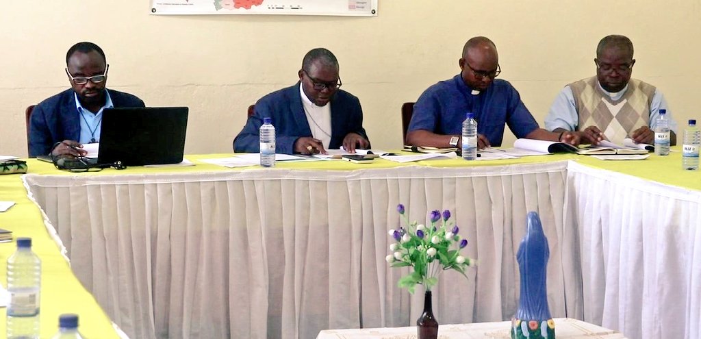 Komisiyo y'Umutungo mu nama y'Abepiskopi irasaba abashinzwe umutungo gukoresha amafaranga y'Abakristu icyo yagenewe