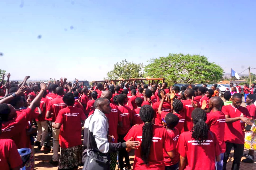 Umusaraba wa Forumu ubasigiye byinshi mu mwaka bawumaranye