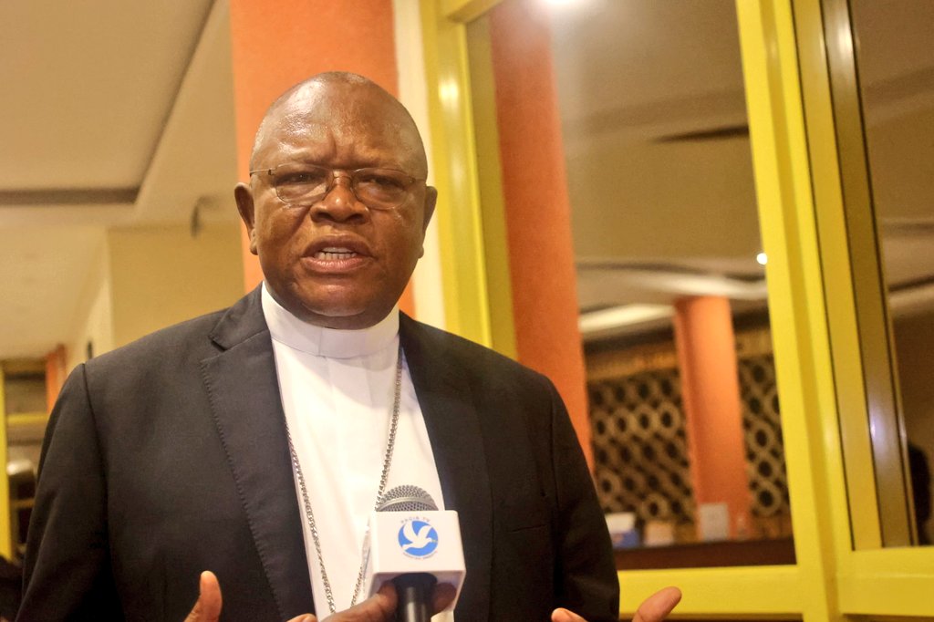 "Kiliziya ntitegeka Abanyapolitiki, ariko izakomeza kubahanura", Karidinali Ambongo