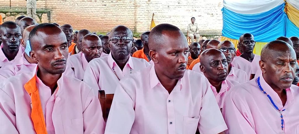 Uretse amagororero umunani agororerwamo abagabo gusa, mu Rwanda hari amagororero abiri agororerwamo abagore gusa (Ngoma na Nyamagabe), amagororero abiri agororerwamo abagabo n'abagore (Nyarugenge na Musanze) ndetse n'igororero rimwe ry'abana riherereye i Nyagatare