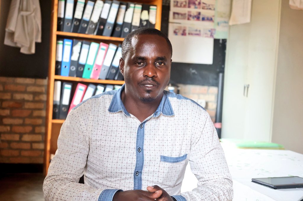 Prosper Uwizeyimana, Umuyobozi wa Gs Saint Kizito Gikongoro