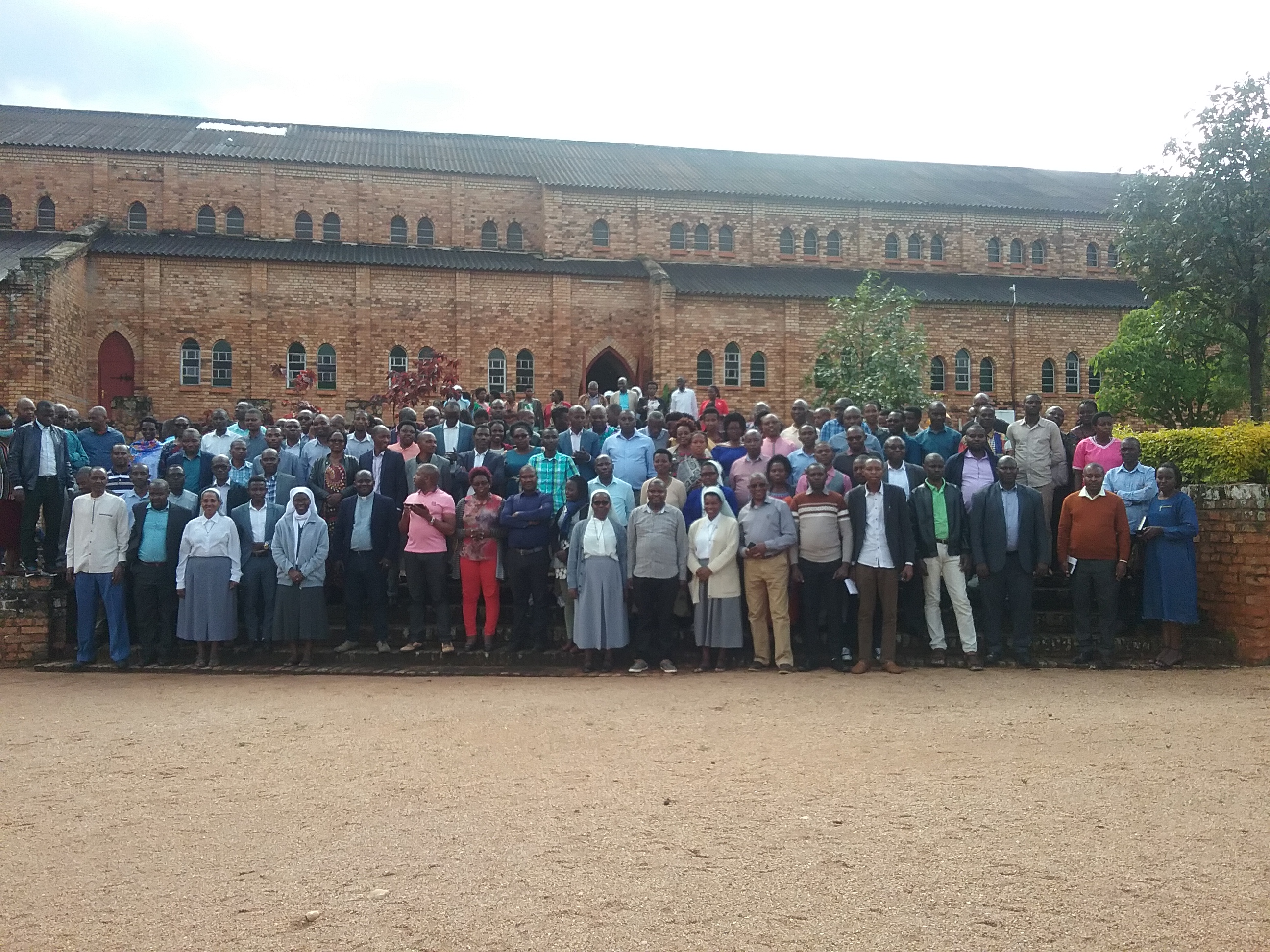 Abayobozi b'amashuri Gatolika muri diyosezi ya Kabgayi basabwe kuzasiga umurage mwiza ku mashuri bayobora