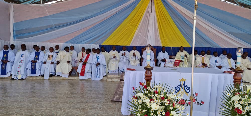 Abapadiri bagera kuri 50 ba diyosezi ya Nyundo bitabiriye urugendo nyobokamana I Kibeho