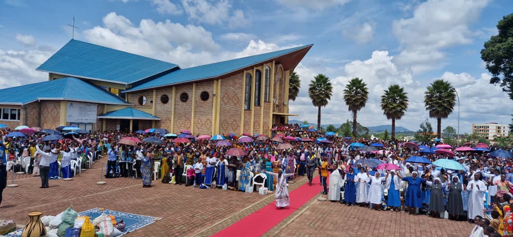 Diyosezi ya Nyundo yiyemeje kuzajya ikora urugendo nyobokamana I Kibeho buri mwaka
