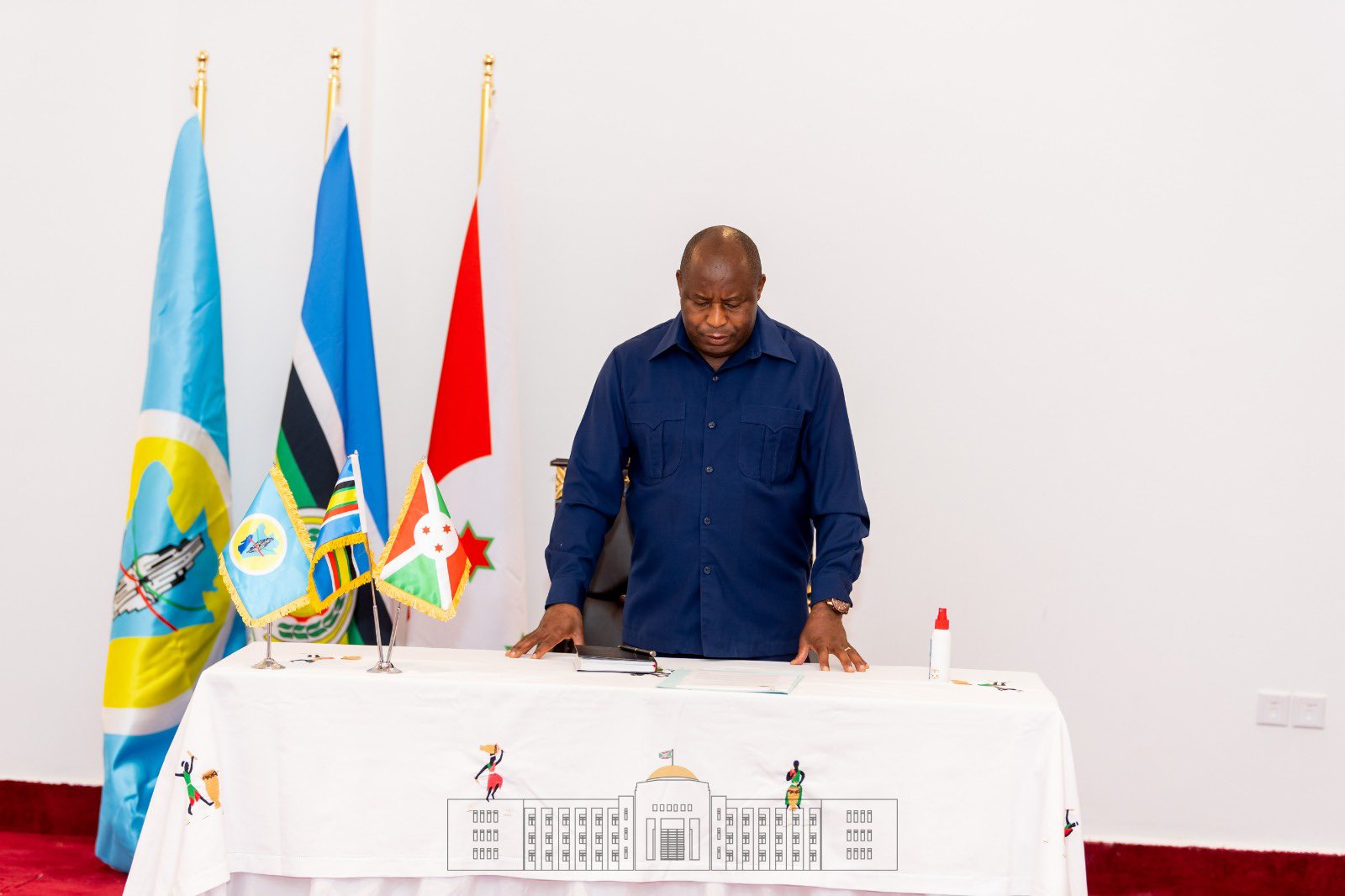 Nyuricyubahiro Evariste Ndayishimiye aganiriza Abepiskopi bagize Biro ya ACEAC
