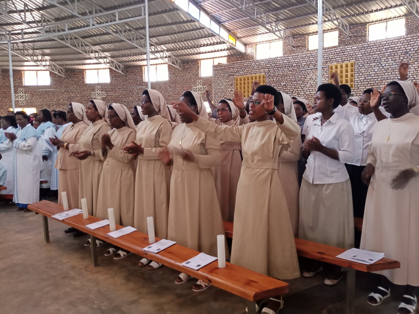 Umuryango w'Ababikira b'aba Sainte Marie wishimira gukomeza kunguka Abiyeguriyimana