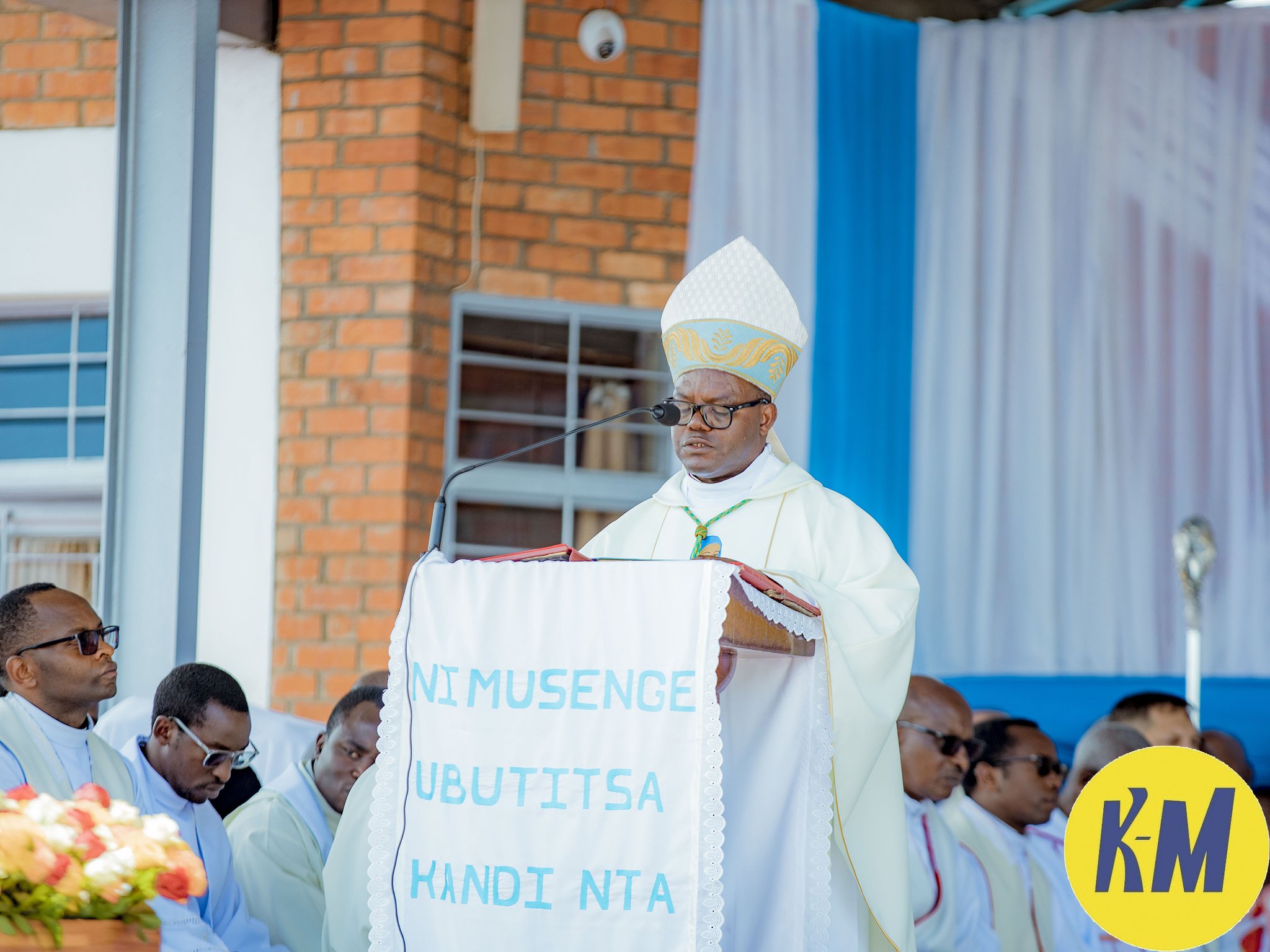 Myr Celestin yatangaje aho igikorwa cyo gukusanya inkunga yo kwagura ubutaka bwa Kibeho Kigeze