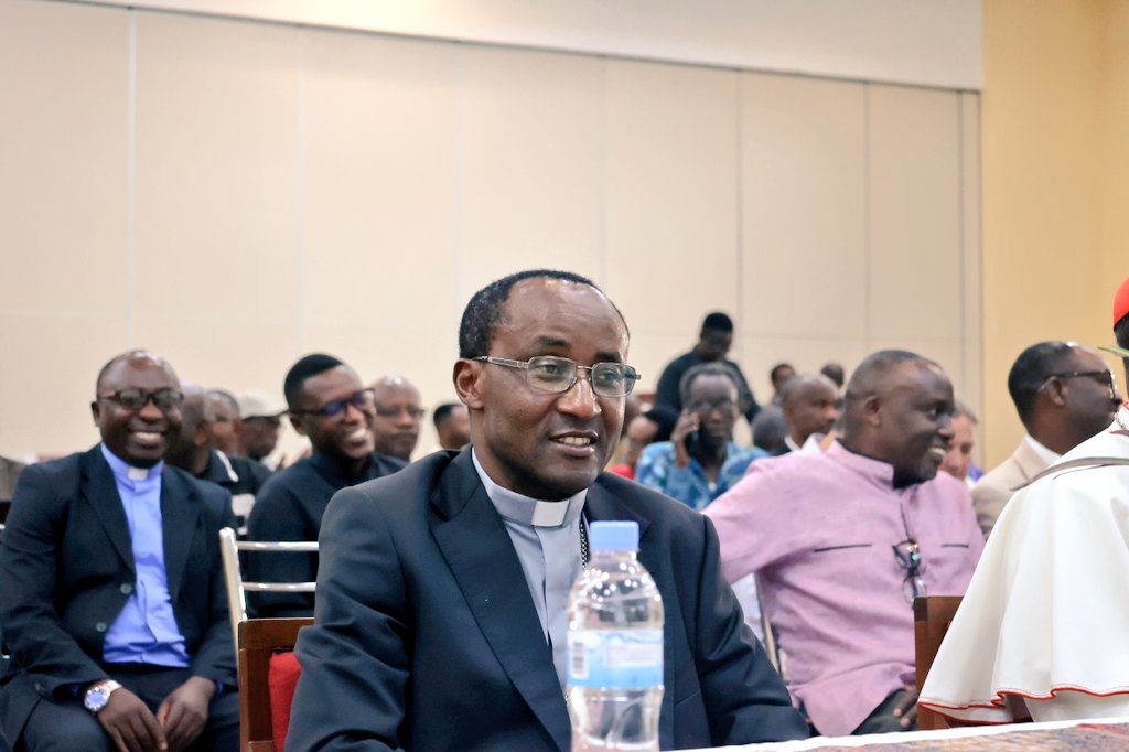 Myr Edouard Sinayobye, Umwepiskopi wa Cyangugu