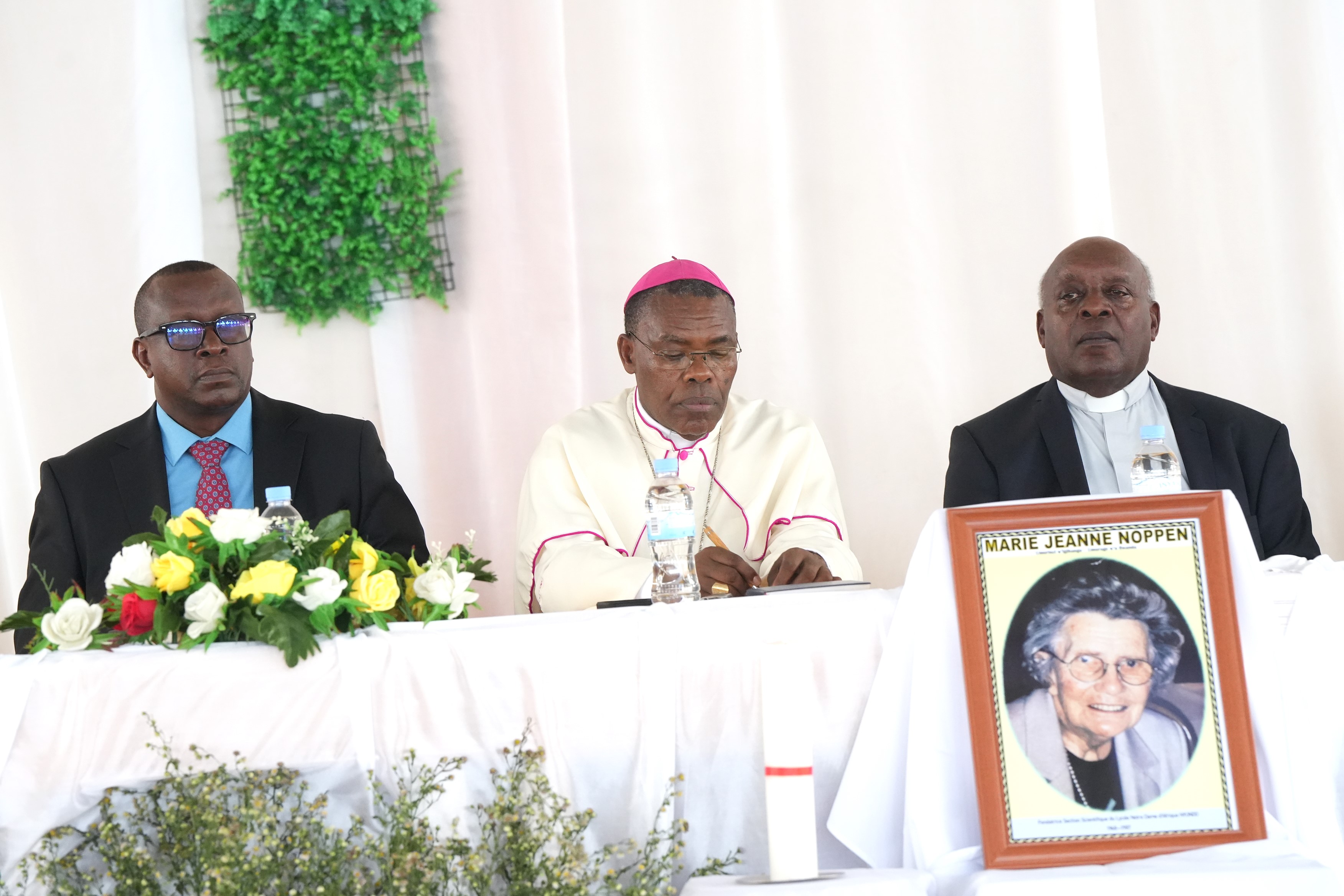Ibyo wamenya ku murinzi w’igihango Marie Jeanne Noppen n’uruhare rwe mu guteza imbere uburezi bw’umukobwa