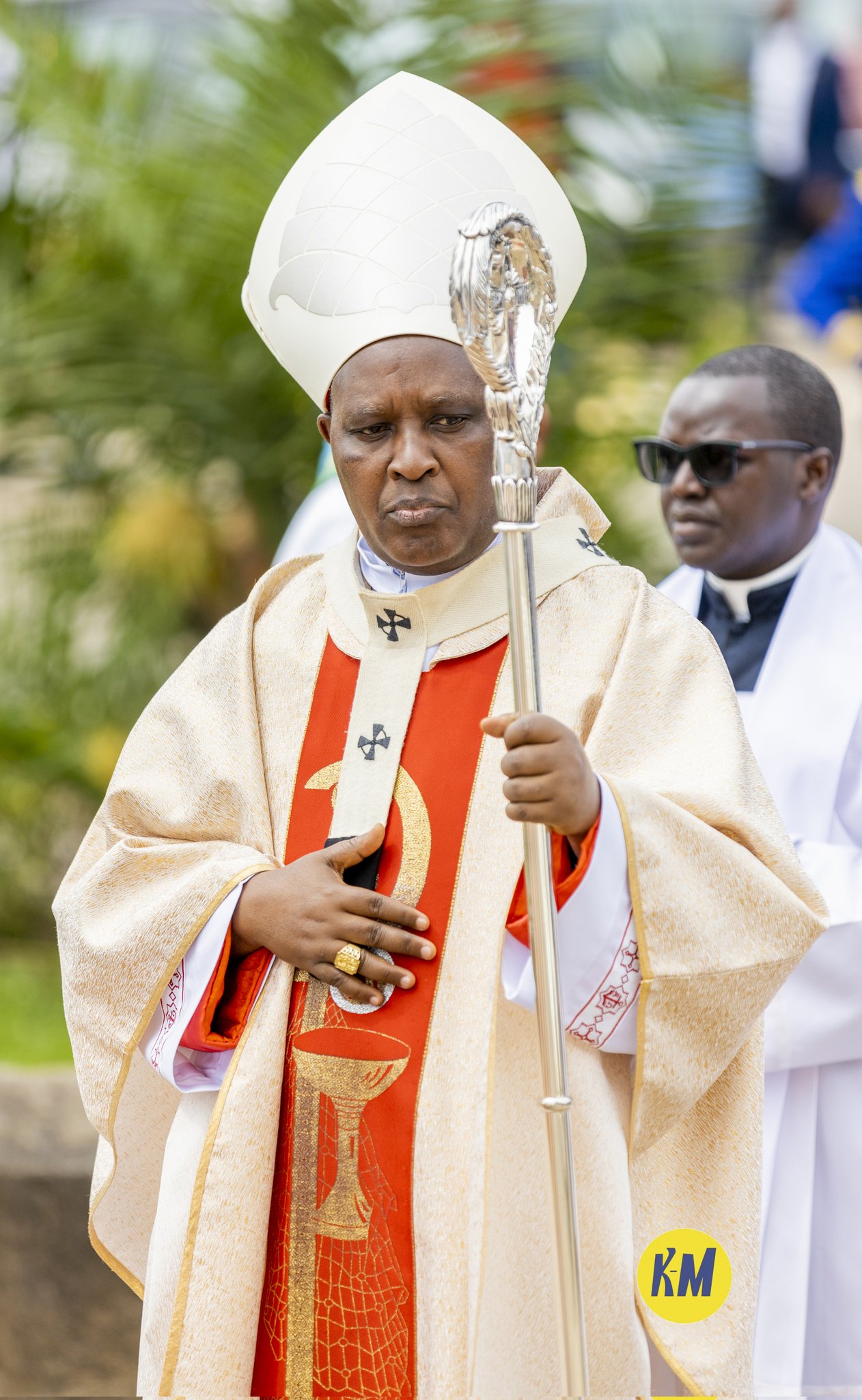 Nyiricyubahiro Antoni Karidinali Kambanda, Arikiyepiskopi wa Kigali akaba na Perezida w'Inama y'Abepiskopi Gatolika mu Rwanda ni we wayoboye Igitambo cya Misa yo gutangiza Yubile y'impurirane.