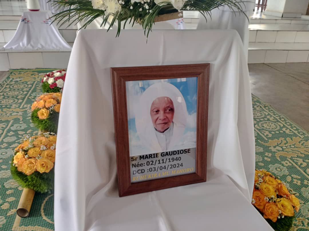 Mama Marie Gaudiose KANKINDI witabye Imana azize uburwayi yashyinguwe
