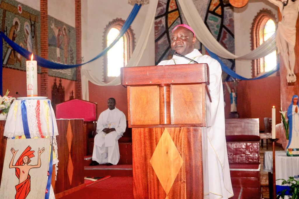 Yezu yakunze kandi yubaha umurimo wa muntu