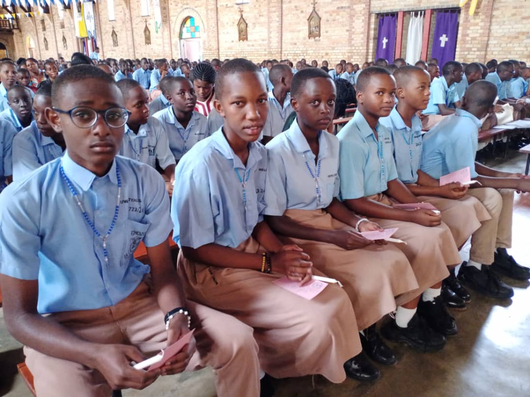 Nyanza: Igihozo Saint Peter Secondary School yahimbaje umunsi wa Petero yisunze