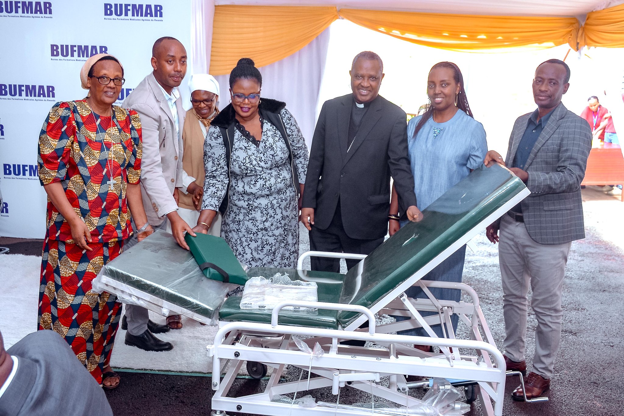 BUFMAR yashyikirije Ibitaro n'Ibigo nderabuzima ibikoresho bifite agaciro ka Miliyoni 141