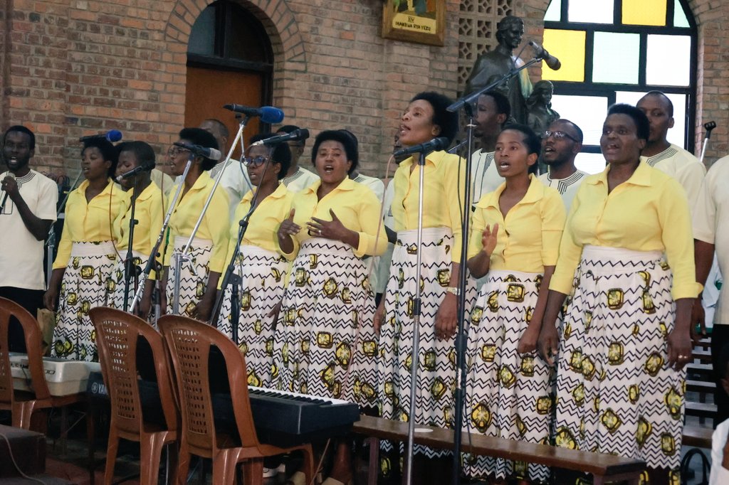 Amakorali yitabiriye iki gikorwa