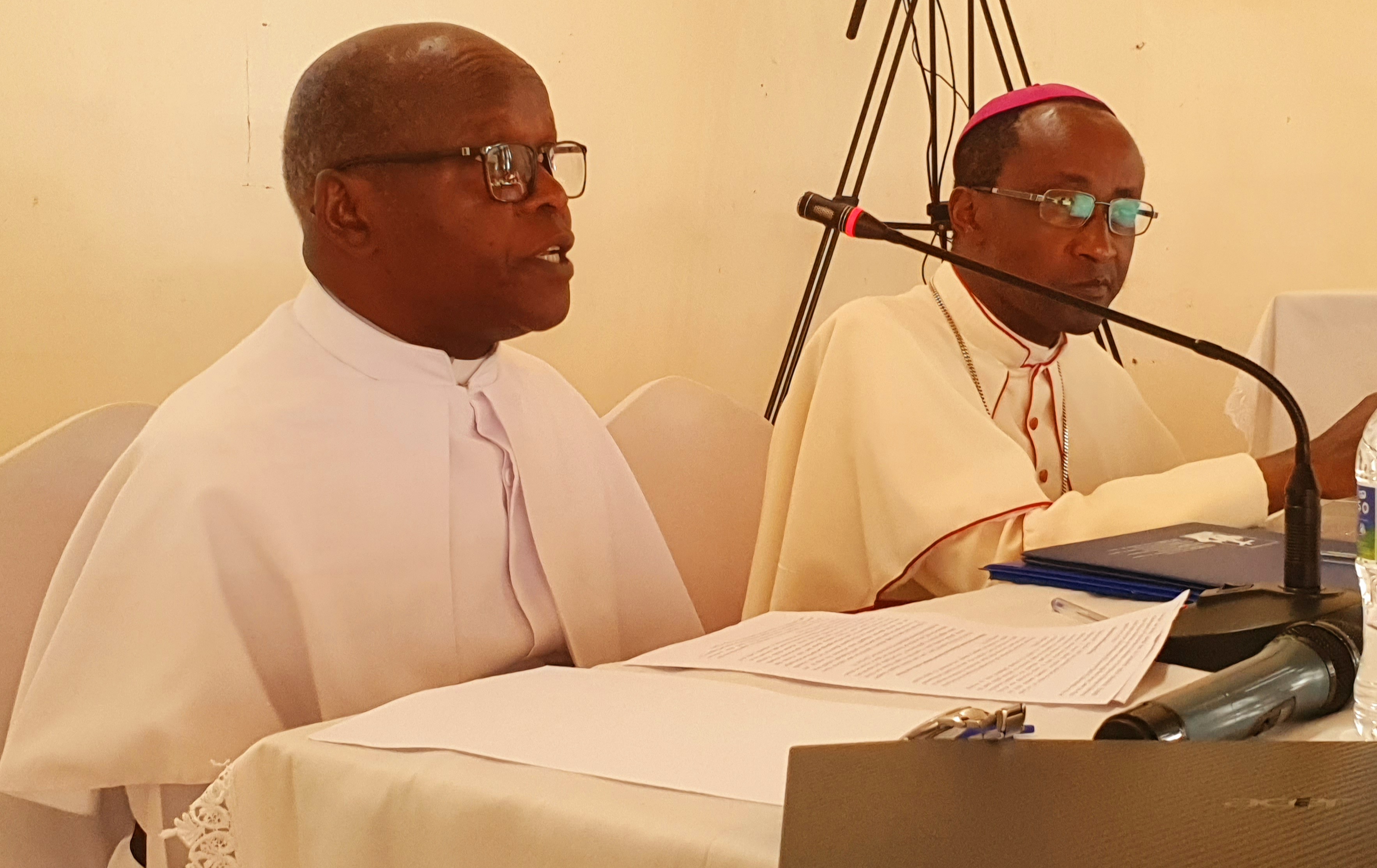 “Ubuyobozi si ubutegetsi, ni ugucungura abandi” – Padiri François Harelimana mu mahugurwa ya Sinodi i Cyangugu