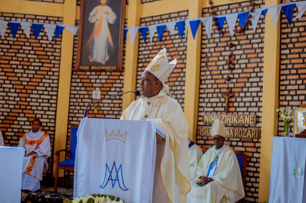 Karidinali Antoni Kambanda, Arikiyepiskopi wa Kigali na Perezida w'Inama y'Abepiskopi Gatolika mu Rwanda