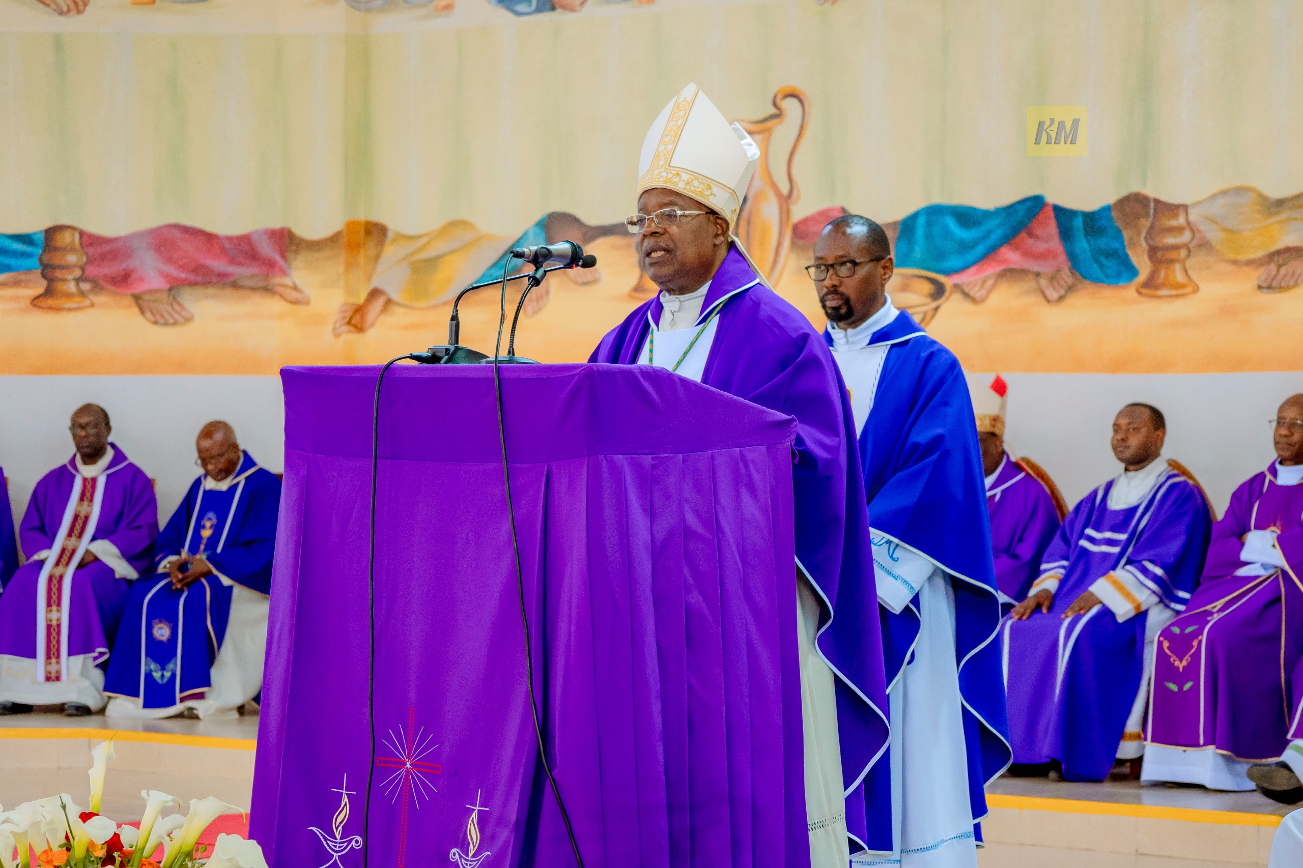 “Urupfu si intwari, rurahubuka ntihazagire n’urusaba imbabazi,” Musenyeri Tadeyo Ntihinyurwa