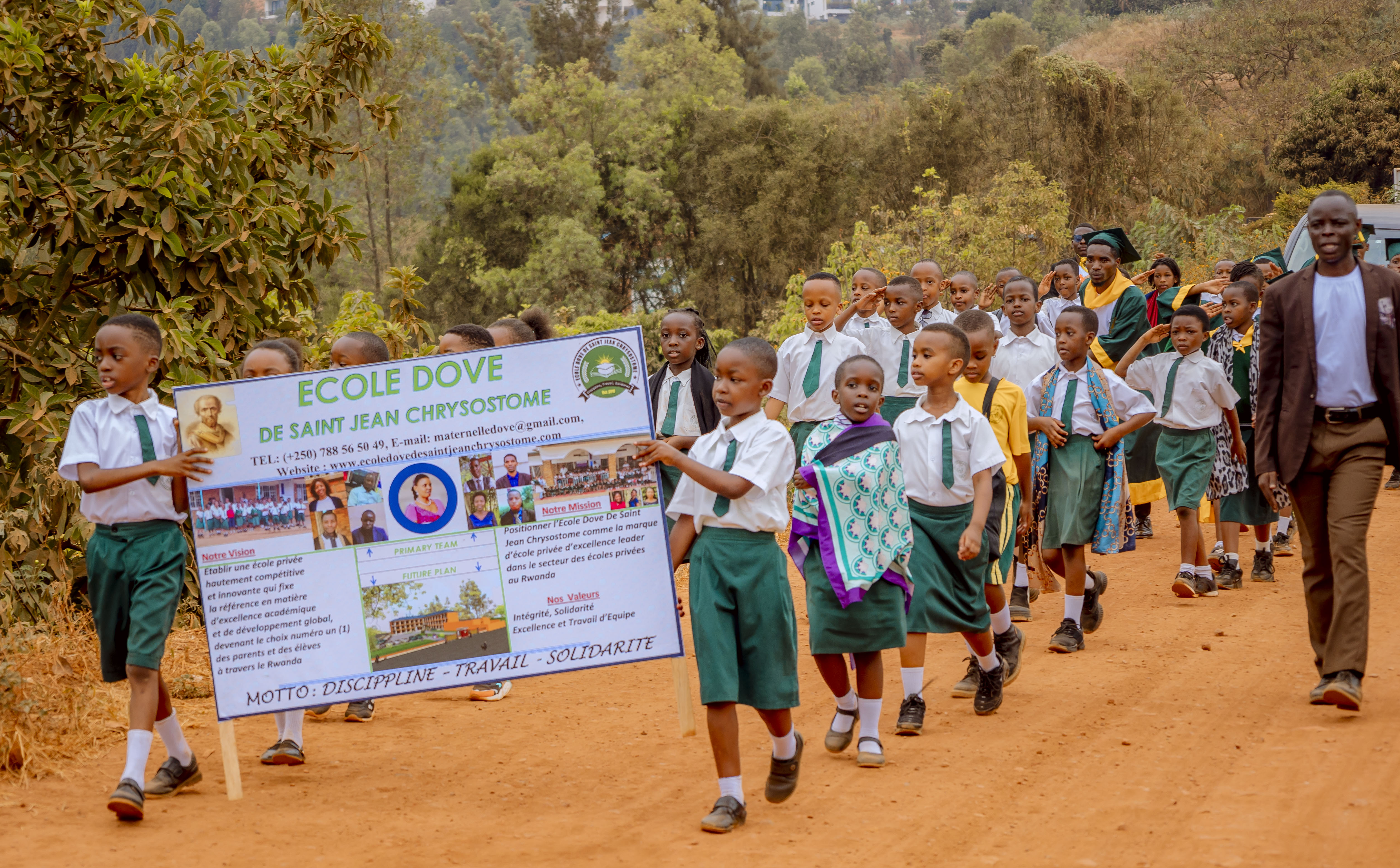 Ecole Dove de Saint Jean Chrysostome yizihije intambwe y'imfura zayo za mbere