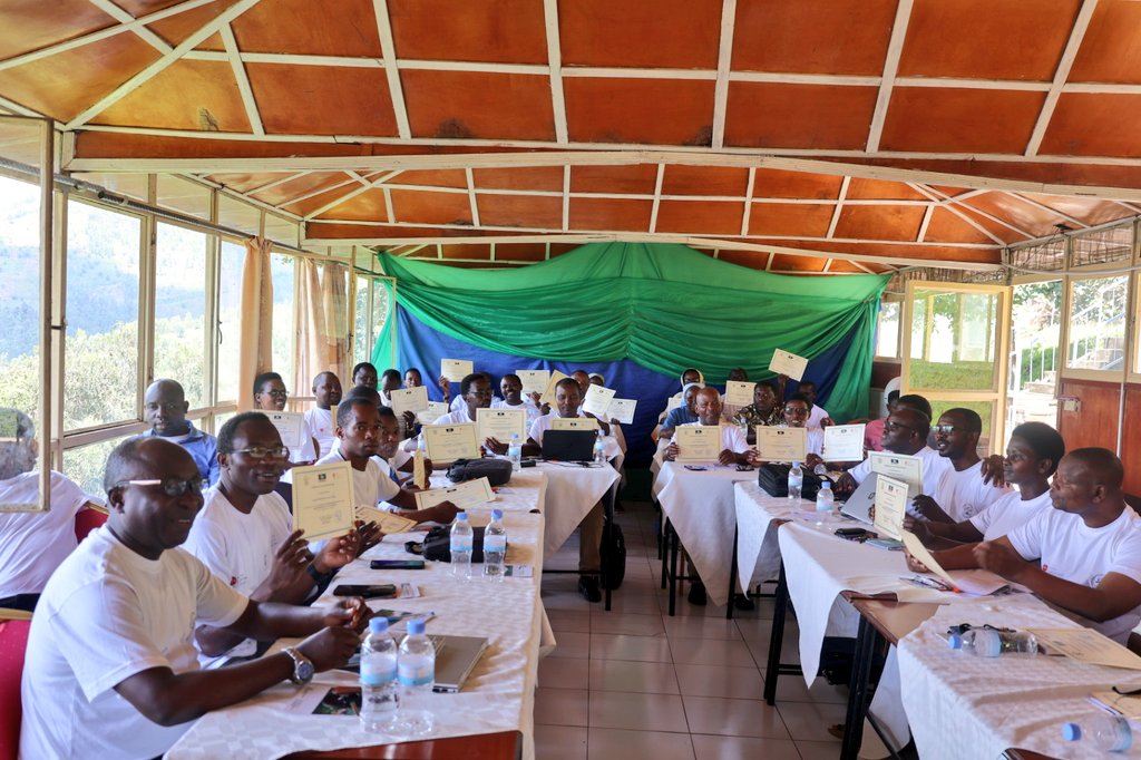 Abapadiri n'Abihayimana basaga 40 ni bo bitabiriye amahugurwa