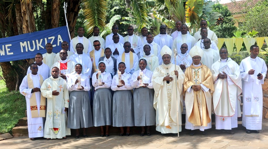 Ibyishimo byari byose ku babikira n'abashyitsi bitabiriye ibirori