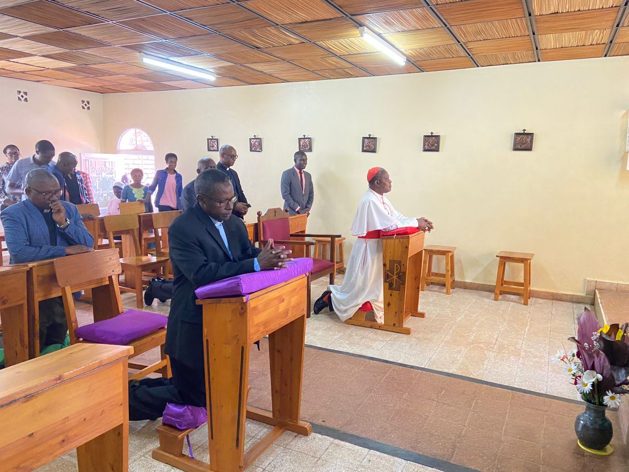 Myr Jean Marie Vianney Twagirayezu yatangiye igikorwa cyo kwiyereka abakristu ba diyosezi ya Kibungo