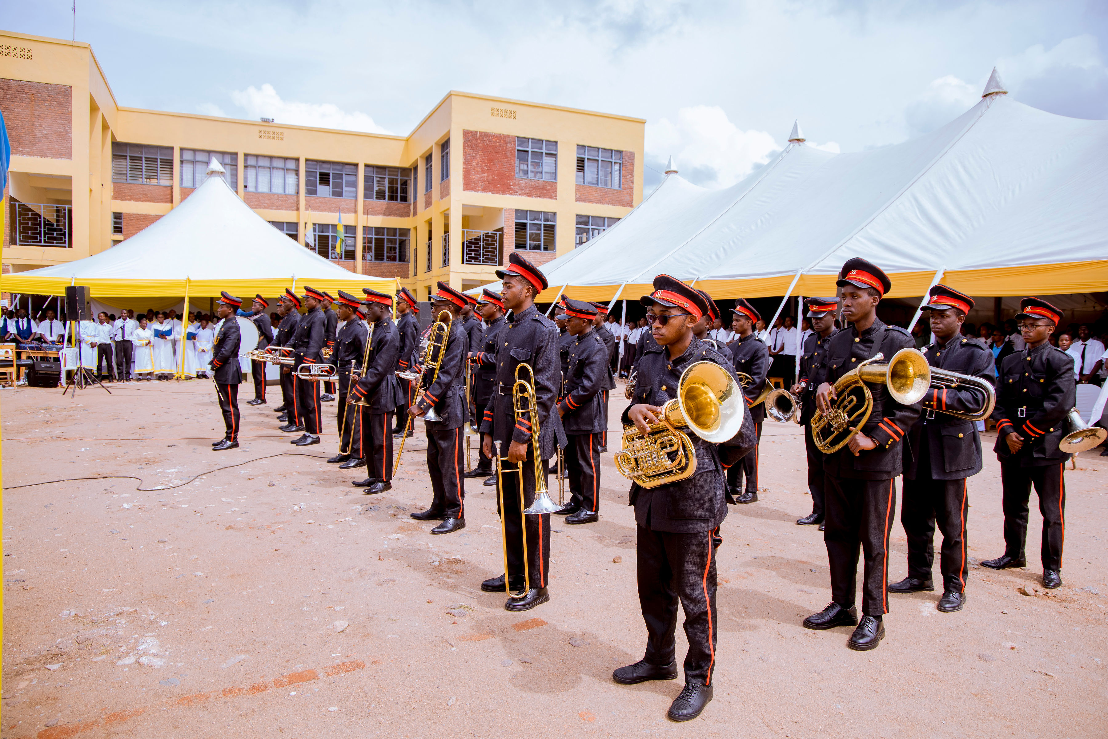 Groupe Scolaire Rambura Garçons yahimbaje Yubile y’imyaka 50