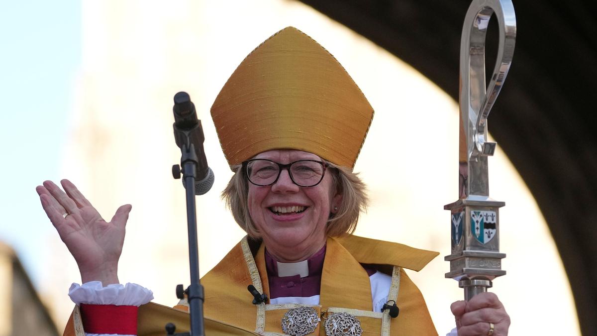 Umushumba w'Itorero Anglikani ku Isi, Sarah Mullally yageze i Roma guhura na Papa Lewo wa XIV