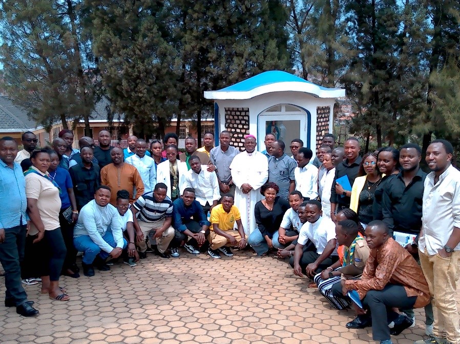 Komisiyo y’abepisikopi ishinzwe urubyiruko CEPJ yatangaje gahunda izagenderwaho muri uyu mwaka mushya w’iyogezabutumwa .