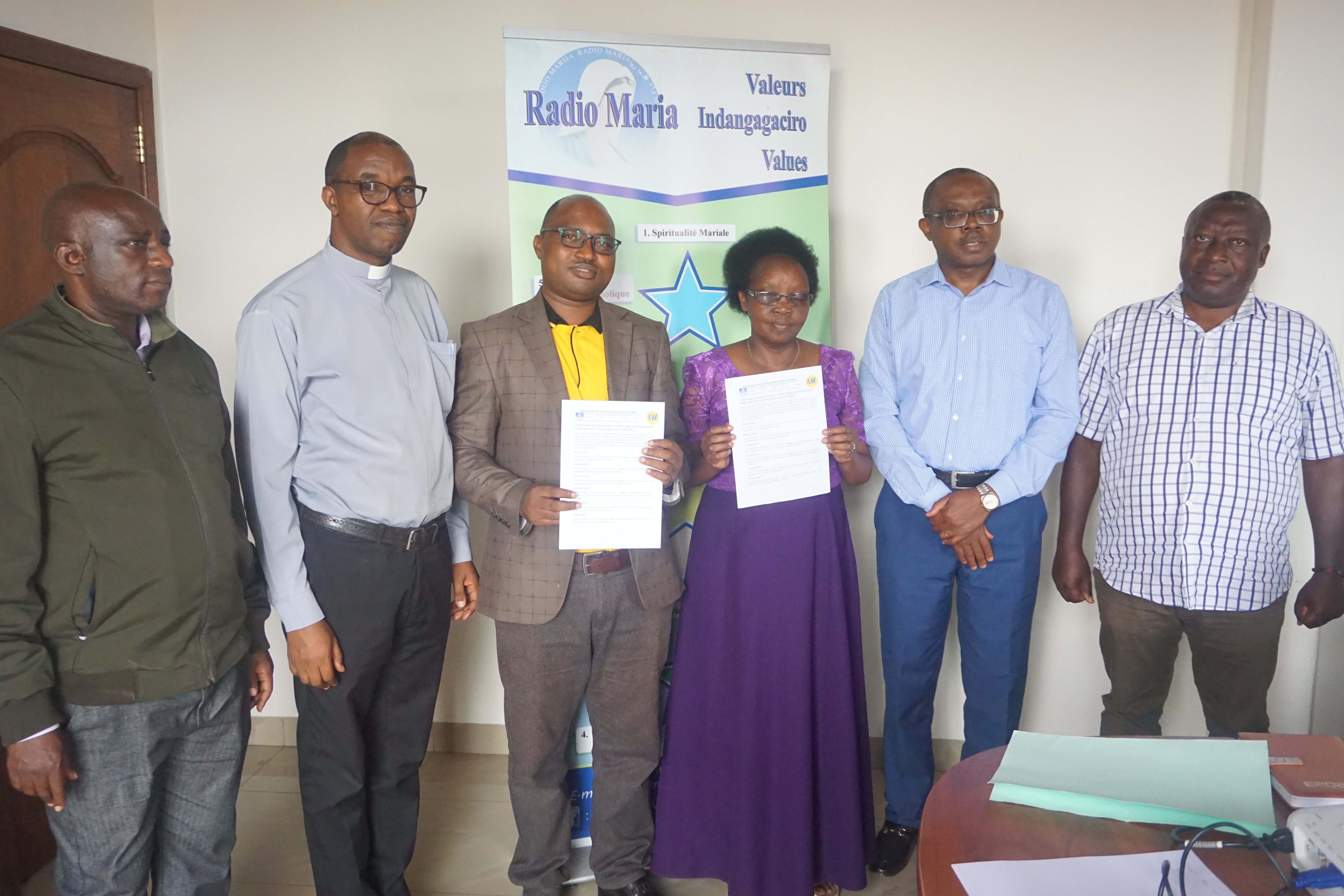Kinyamateka na Radio Maria Rwanda bagiranye amasezerano y'ubufatanye