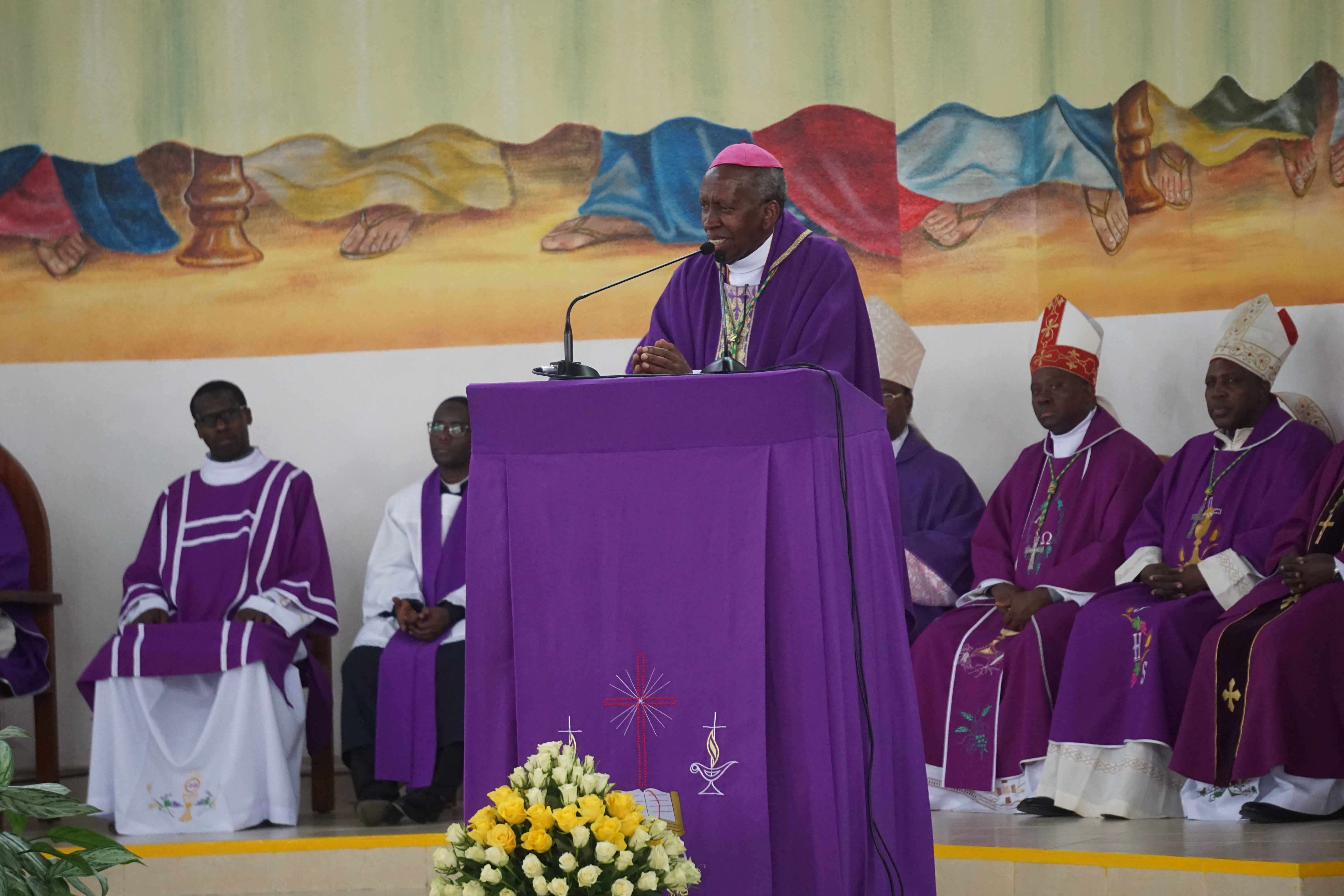Myr Smaragde Mbonyintege yakomoje ku ngabire idasanzwe yafashaga Musenyeri Nikodemu Nayigiziki gushobora ibyo abandi bagishidikanyaho