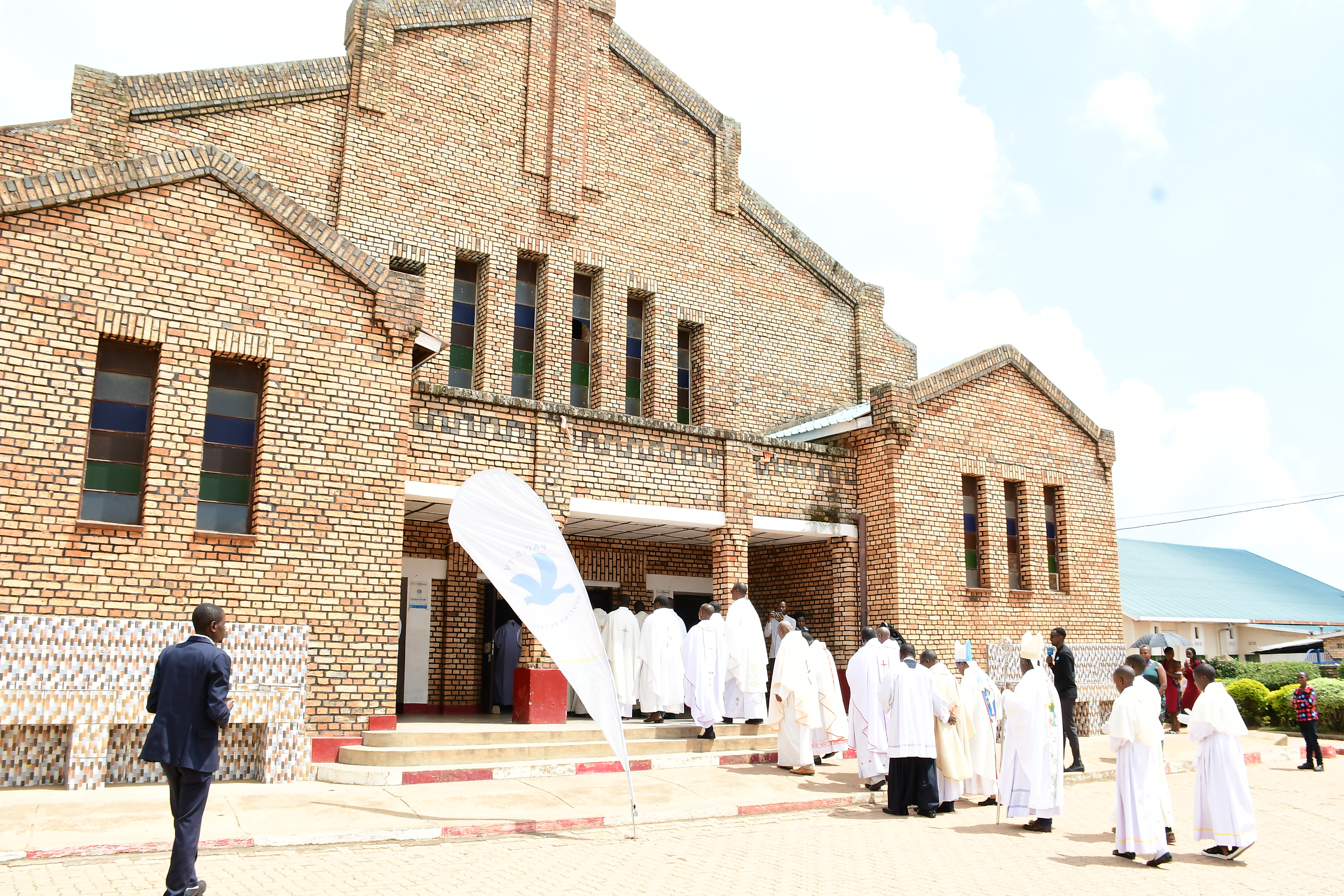 Paruwasi ya Kristu umwami Nyanza yahimbaje ibirori by’umunsi mukuru w’ u Rwanda Ruturwa Kristu umwami.