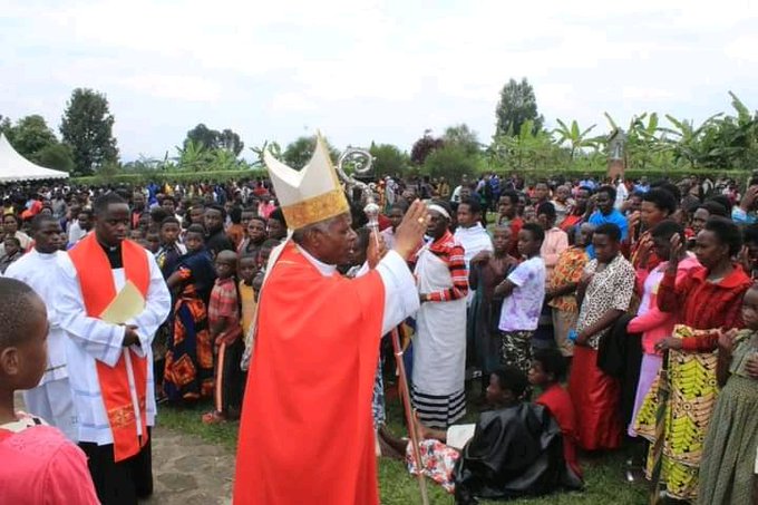 Myr Visenti Harolimana, Umwepiskopi wa Ruhengeri yatangaje umushinga w'ishingwa ry'amaparuwasi ya Nyamugali na Musanze