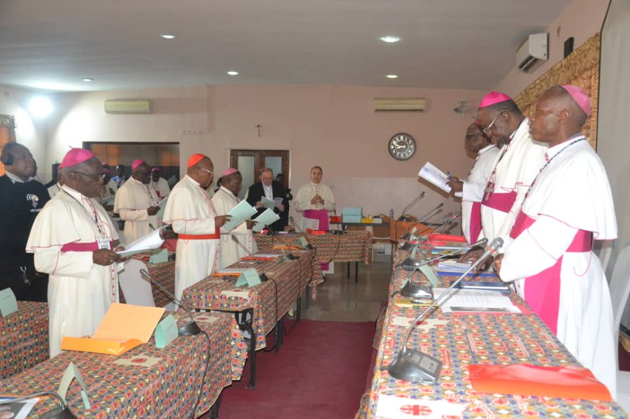 Abepiskopi bagize ACEAC barasaba abakristu gusabira amahoro akarere k'ibiyaga bigari