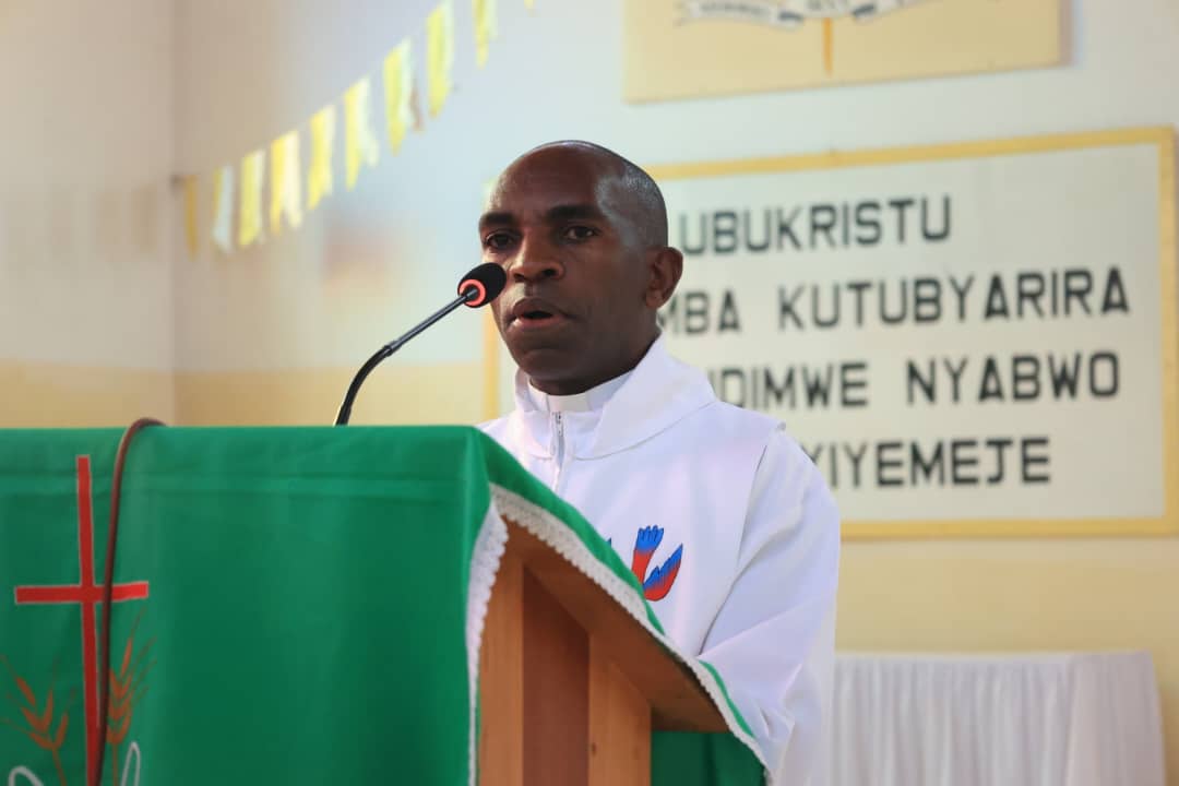 Padiri Nahimana uyobora Komisiyo ishinzwe Ikenurabushyo ry'Umuryango